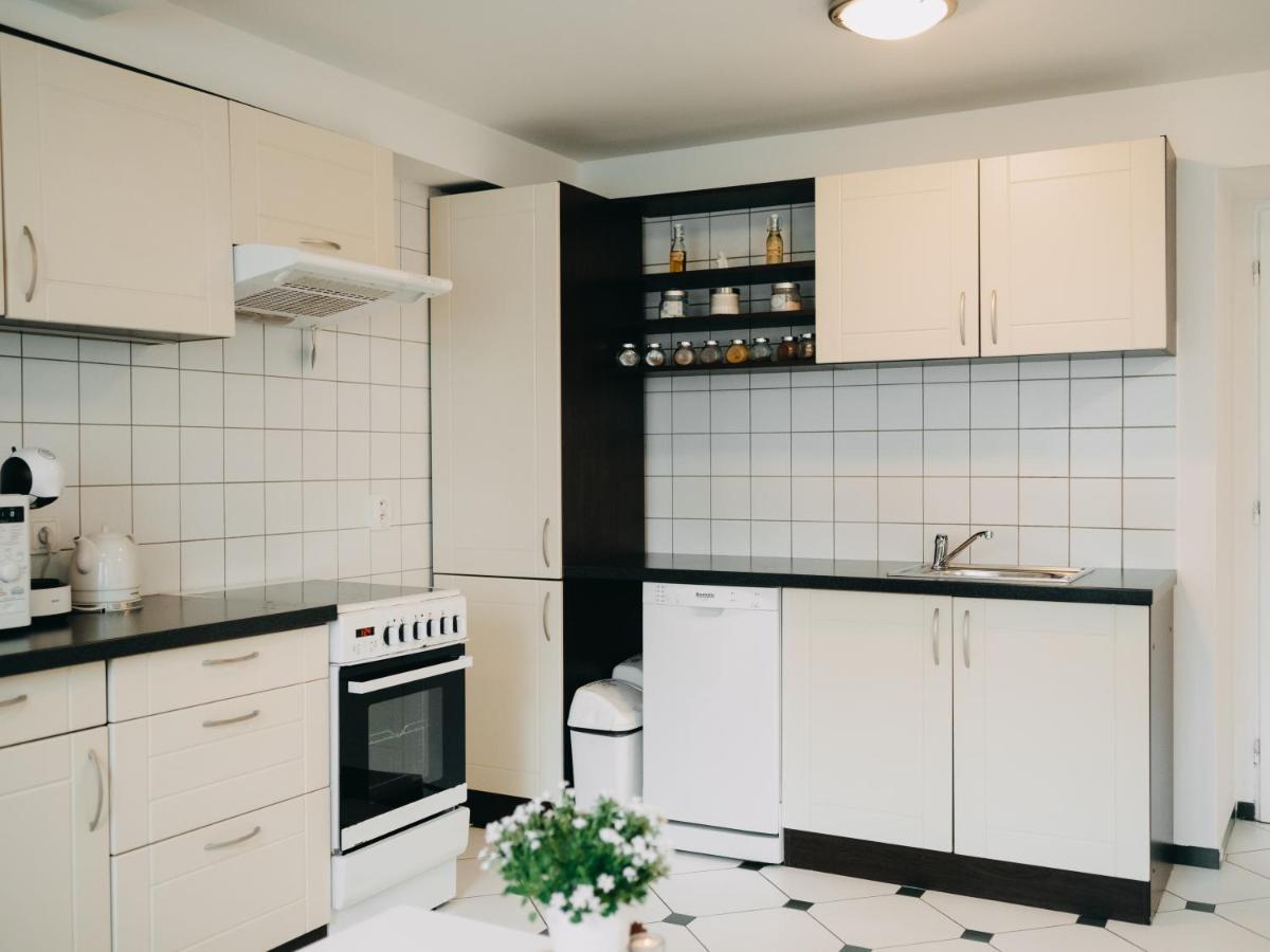 Vila Na Landeku Ostrava Luaran gambar
