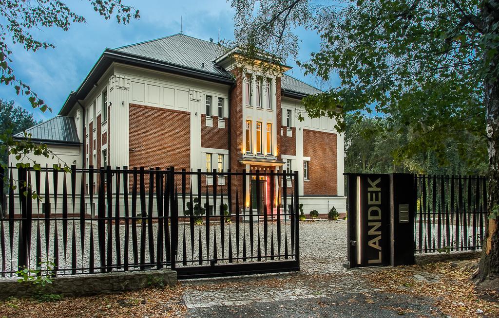 Vila Na Landeku Ostrava Luaran gambar